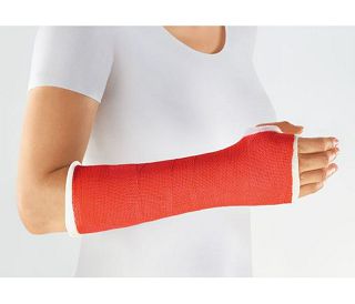 cellacast-soft-plasticni-gips-za-stabilizaciju-747-lr-139cs_5970.jpg